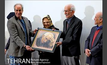 بیستمین "تولد ماه"  استاد غلامحسین امیرخانی 25