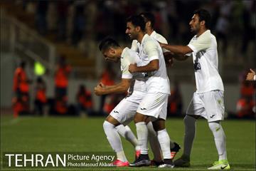 هفته دوم مسابقات لیاگ برتر تراکتور سازی تبریز و پرسپولیس تهران 14