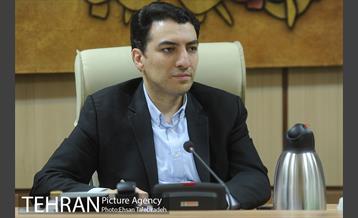 نشست صمیمانه عارف نیا با مسئولین پایگاه های خبری و فعالان فضای مجازی 3