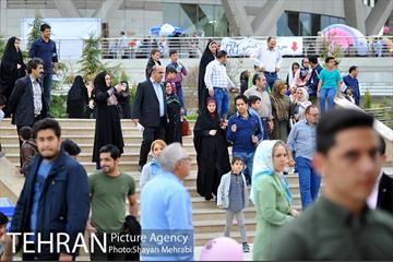 برج میلاد تهران در ایام نوروز 21