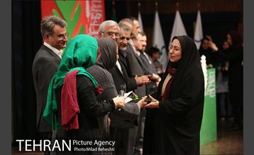 آئین اختتامیه دومین دوره جایزه سپیدار‎ 19