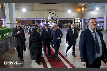 نشست صمیمی شهردار تهران با اساتید دانشگاه‌های ایران و روسیه 14