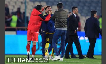 دیدار تیم های سپاهان اصفهان و پرسپولیس تهران 37