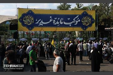 مهمانی ۱۰ کیلومتری عید غدیر در تهران - 3 71
