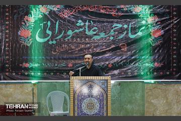 نماز جمعه عاشورایی در منطقه ۵ 33