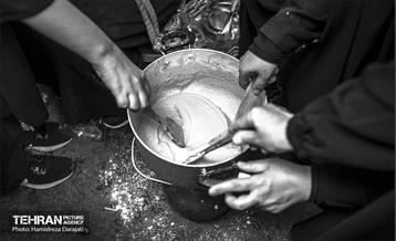 حلوا پزان روز تاسوعای حسینی 5