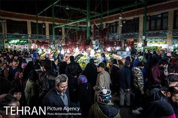تهران یک شب مانده به یلدا 4