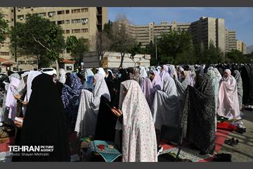 اقامه نماز عید فطر در شهرک اکباتان 23