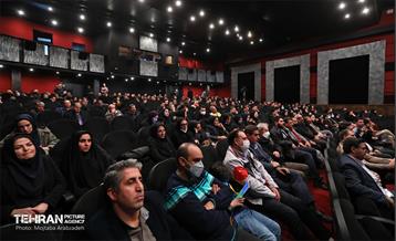 قرار خدمت؛ دیدار با کارکنان منطقه 6