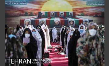 نماز عید فطر در امام زاده صالح(ع) 14