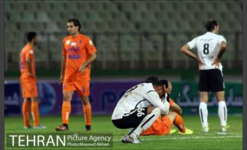 دیدار سایپا و سپاهان در لیگ برتر فوتبال 17