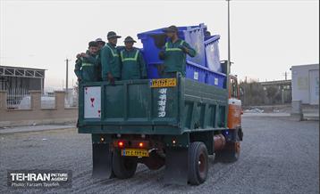 خدمات رسانی شهرداری منطقه 5 در پایانه مرزی مهران 7