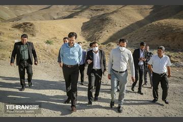 بازدید مدیر کل حریم شهرداری تهران از منطقه 5