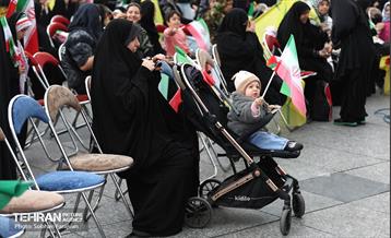 اجتماع «دختران آرمانی» 30