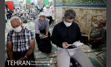 مراسم دعای عرفه در امامزاده زید(ع) بازار 17