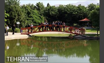 تهرانگردی احمد مسجدجامعی در منطقه 22‎ 7