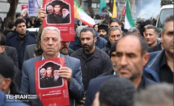 مراسم تشییع پیکر شهید مدافع حرم «حسین محمدی» 3