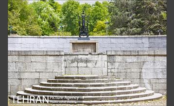 بوستان نیاوران 10