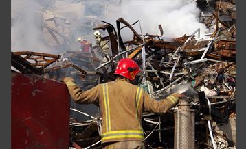 دومین روز عملیات امداد و نجات حادثه پلاسکو-2 3