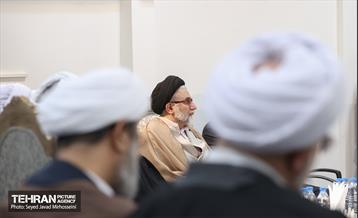 همایش ملی بزرگداشت حاج آقا مجتبی تهرانی(ره) 13