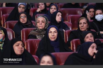 ششمین برنامه «عهد یاران»  72