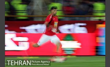 دیدار تیم‌های فوتبال پرسپولیس و پیکان 2