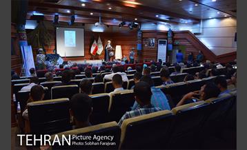 یادبود شهدای محله امیرآباد 11