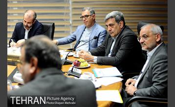 نشست هم اندیشی وزارت آموزش و پرورش با شهردار تهران 13