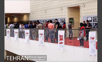 روز سوم سی وچهارمین جشنواره جهانی فیلم فجر 10