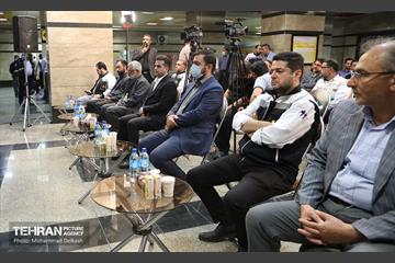رونمایی از دیوارنگاره شمس الشموس