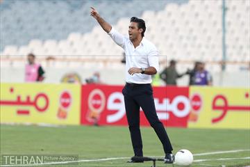 دیدار تیم های فوتبال پرسپولیس و استقلال تهران 13