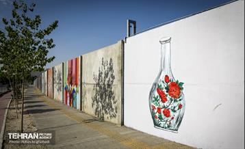 نگارخانه بزرگ شهری در خیابان دکتر بدرالزمان قریب 15