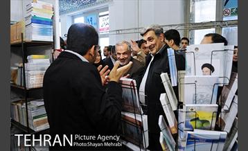 بازدید شهردار تهران از سی و دومین نمایشگاه بین المللی کتاب تهران 26