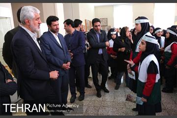 بازدید شجاع پوریان و دانش آموزان از موزه ملی ایران 13