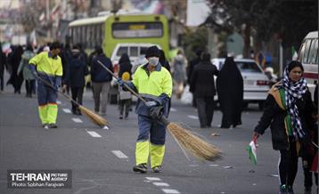 خدمات شهرداری تهران در پایان راهپیمایی ۲۲ بهمن 18
