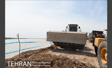 بازدید شهردار تهران از منطقه سیل زده پل قدرت آباد دشت آزادگان 13