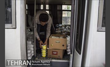 لقمه ی مهربانی در محله خاک سفید‎ 20