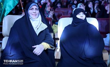 مراسم تجلیل از زنان تاریخ‌‌ساز 28