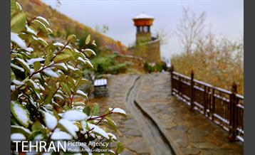 بارش پاییزی برف در ارتفاعات بوستان کوهستانی آبشار تهران‎ 12