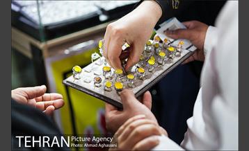 شرف شمس در بازار شهرری‎ 17