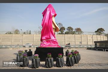 رونمایی از تندیس ابوعلی سینا 22