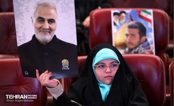 همایش یاران سلیمانی در برج میلاد 12