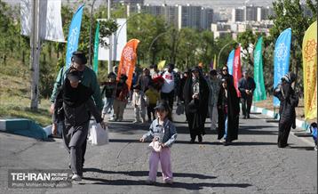 همایش پیاده روی و اختتامیه جشنواره بهشت 2  52