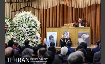 مراسم ترحیم مرحوم آیدین روشن ضمیر 10