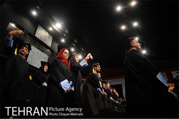 نخستین جشن فارغ التحصیلی ادوار دانشکده خبر 20
