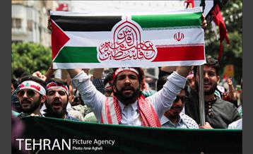 حضور اعضای هیئت هنر در راهپیمایی روز قدس 10