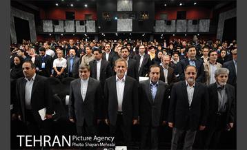 نخستین جشن فارغ التحصیلی ادوار دانشکده خبر 12