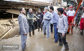 بازدید شهردار تهران از منطقه سیل زده امام زاده داوود(ع) 18