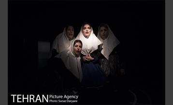 نمایش خواب طولانی انار آباد‎ 15