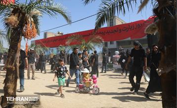 حضور کودکان در مراسم پیاده روی جاماندگان اربعین حسینی(ع) 19